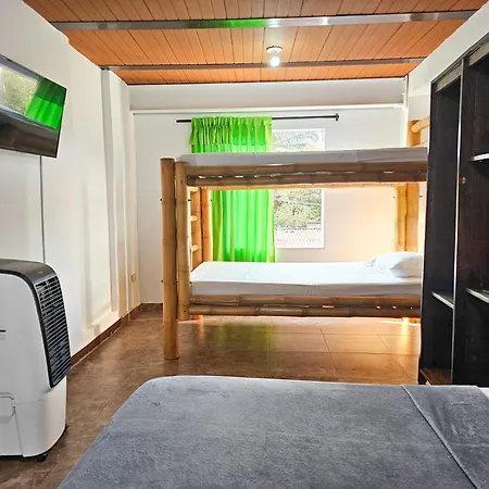 La Mercedes Lite Hostal By Mh Hotel Cali Exterior photo