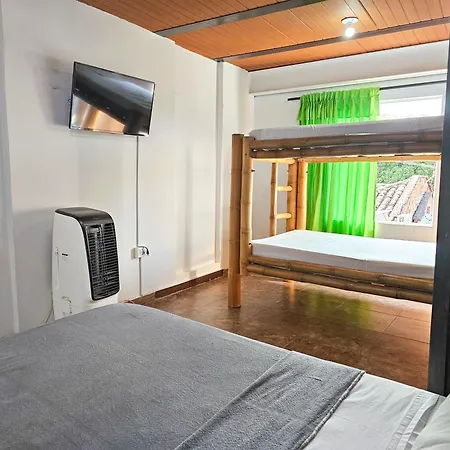 La Mercedes Lite Hostal By Mh Hotel Cali Exterior photo