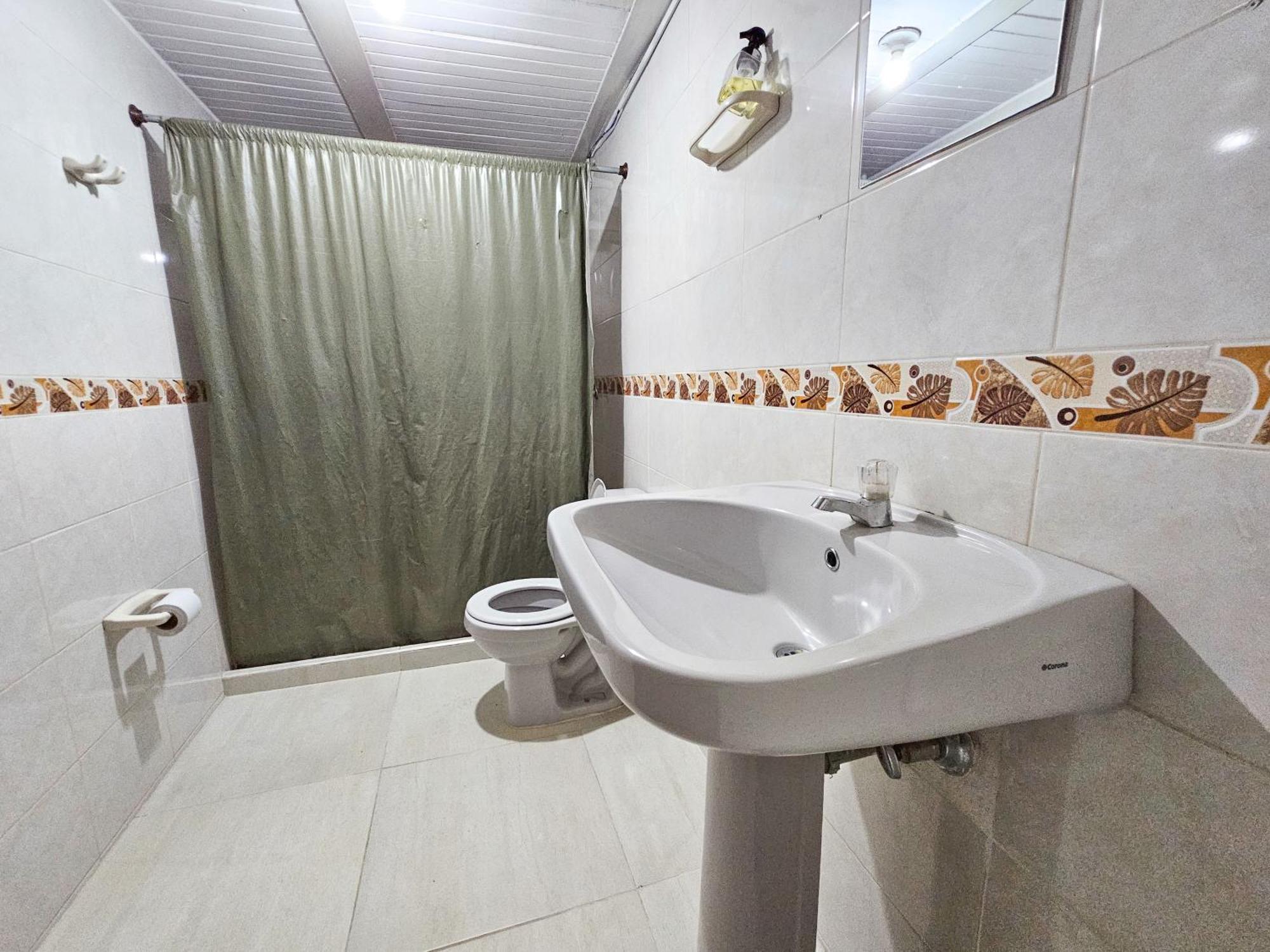 Maison d'hôtes La Mercedes Lite Hostal By Mh *