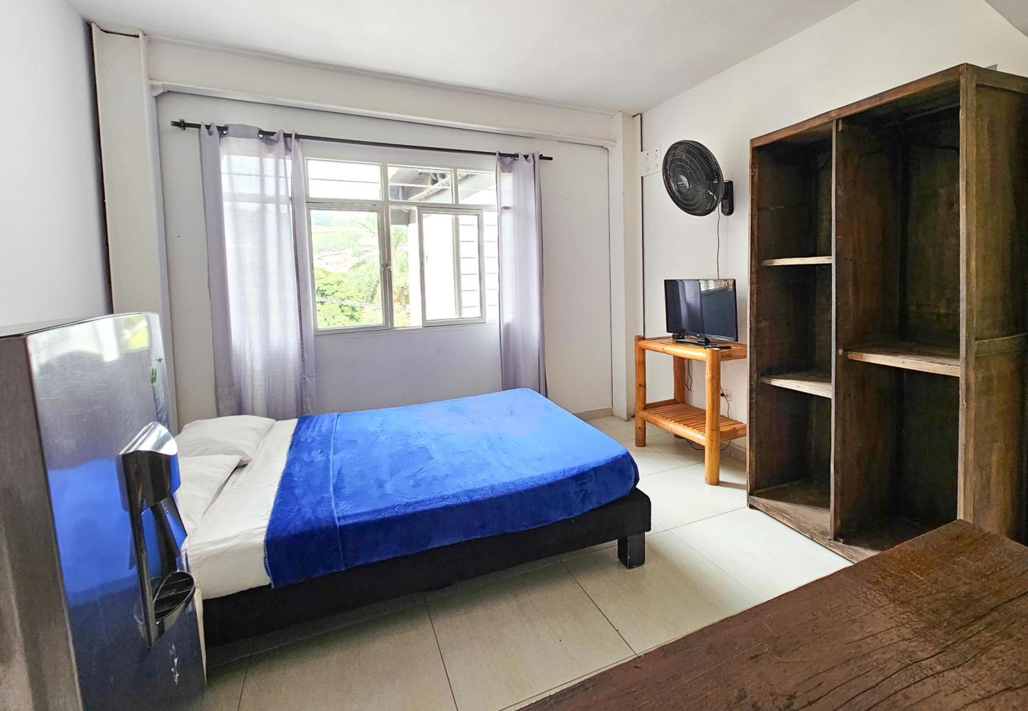 La Mercedes Lite Hostal By Mh *